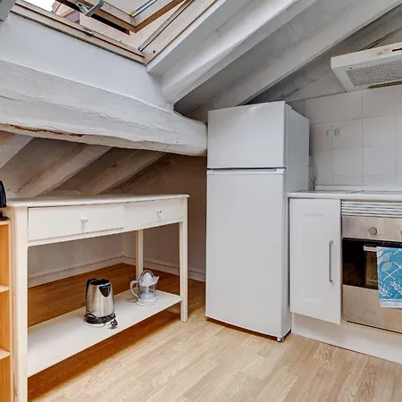 Preciosa Buhardilla En Hondarribia, Centro, 2 Hb * 宏达瑞比亚