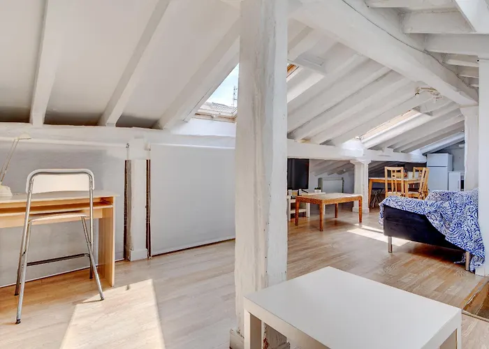 Preciosa Buhardilla En Hondarribia, Centro, 2 Hb