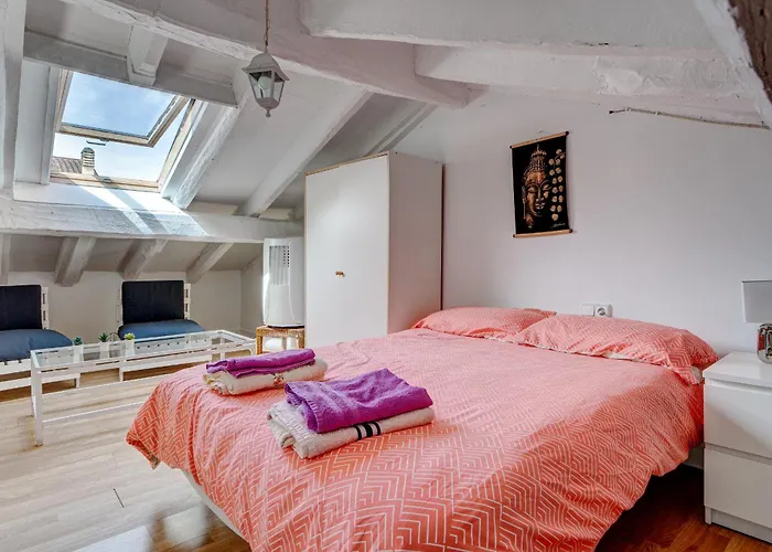 Preciosa Buhardilla En Hondarribia, Centro, 2 Hb Hondarribia