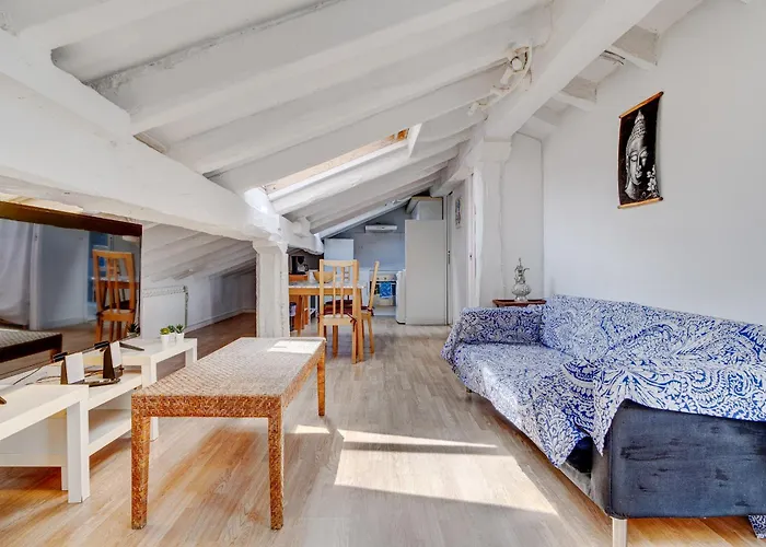 Appartement Preciosa Buhardilla En Hondarribia, Centro, 2 Hb