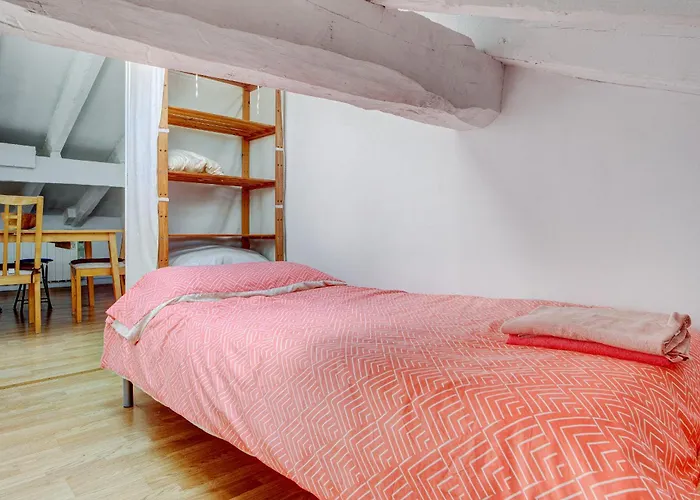 Preciosa Buhardilla En Hondarribia, Centro, 2 Hb