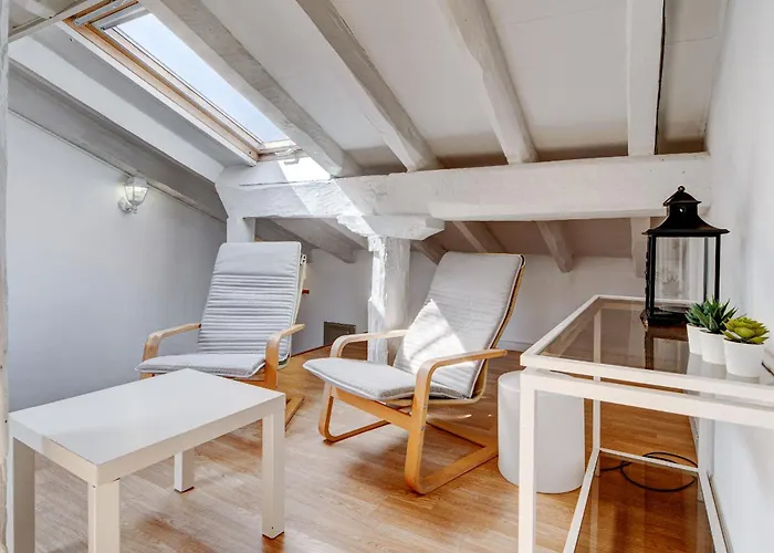 Preciosa Buhardilla En Hondarribia, Centro, 2 Hb Hondarribia